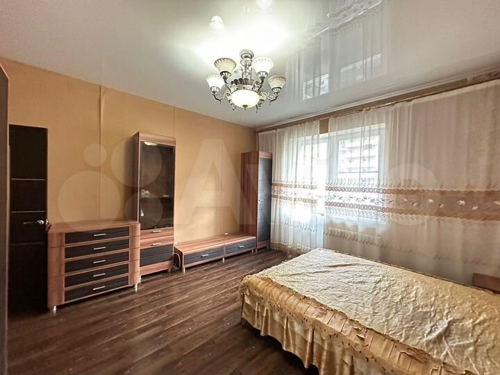 3-к. квартира, 96 м², 8/16 эт.