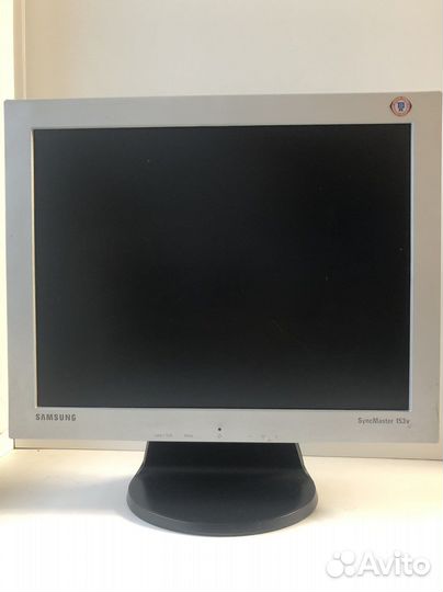 Монитор Samsung SyncMaster 153v