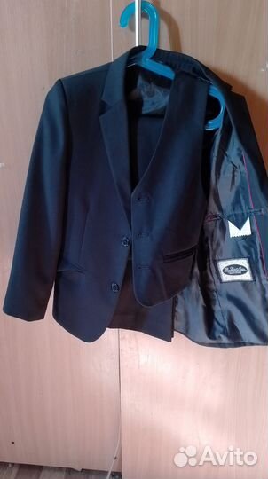 Школьный костюм, праздничный костюм, рубашки