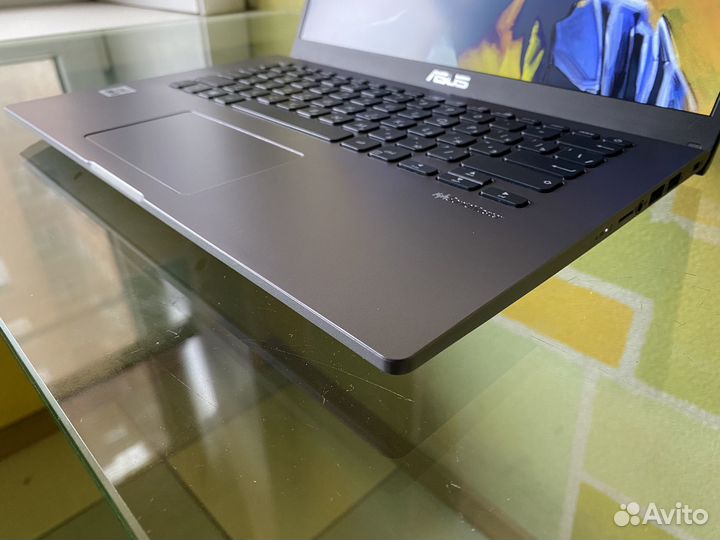 Asus Laptop 14 / Core i3 10th gen / 8Gb / NVMe