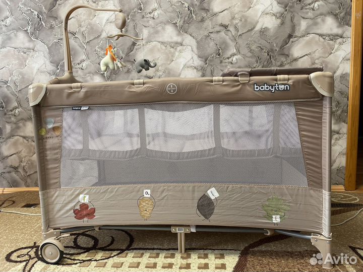 Кровать-манеж