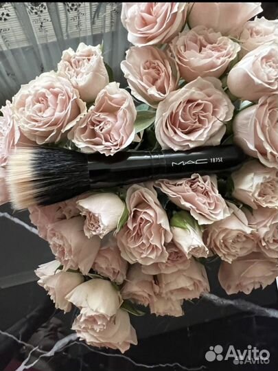 Кисти MAC оригинал для тонального крема