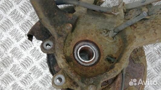 Ступица задняя правая BMW X3 E83 (9NI27NX01)