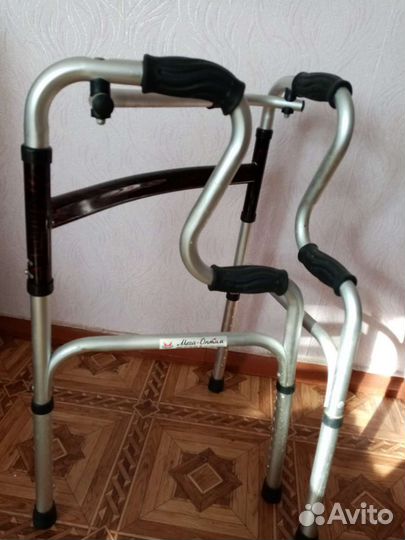 Ходунки для взрослых