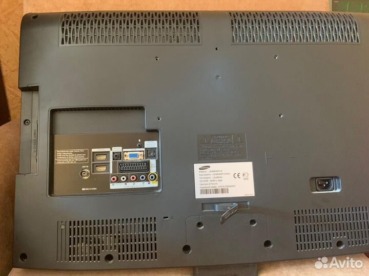 Телевизор samsung