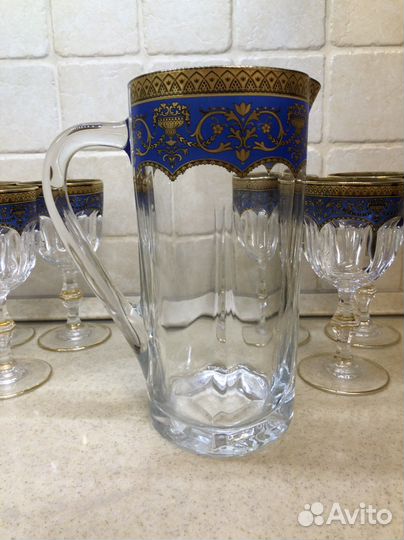 Графин и бокалы