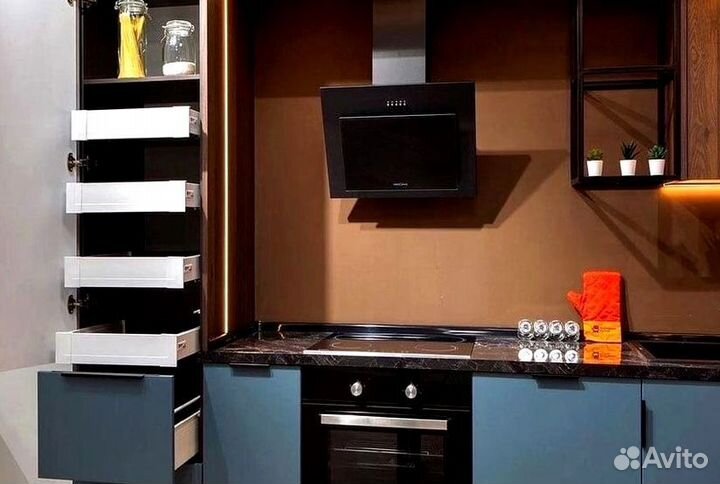 Кухня в потолок на заказ