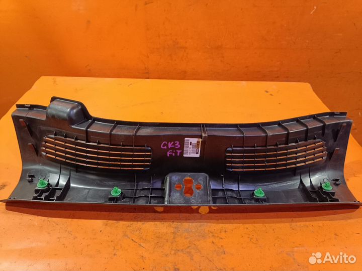 Обшивка багажника задняя Honda Fit GK3