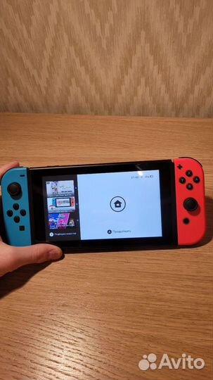 Игровая приставка Nintendo Switch