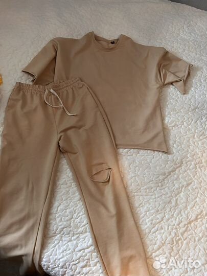 Женские вещи