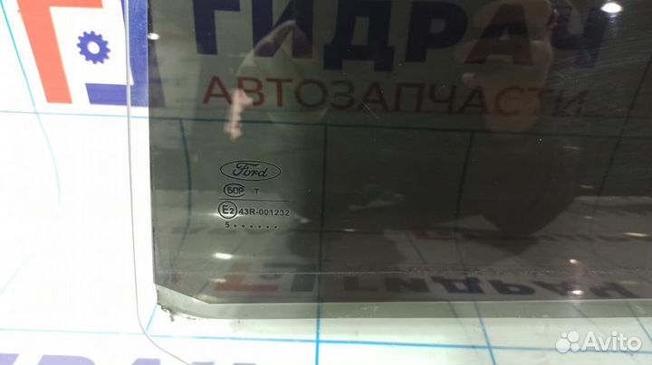 Стекло двери задней левой Ford Focus 2 1317985