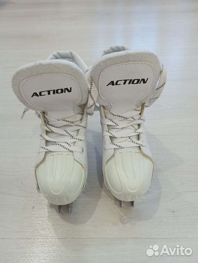 Коньки детские, размер 29