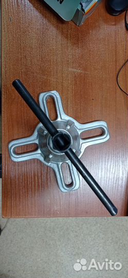 Съемник ступицы/полуоси, King Tools Тайвань