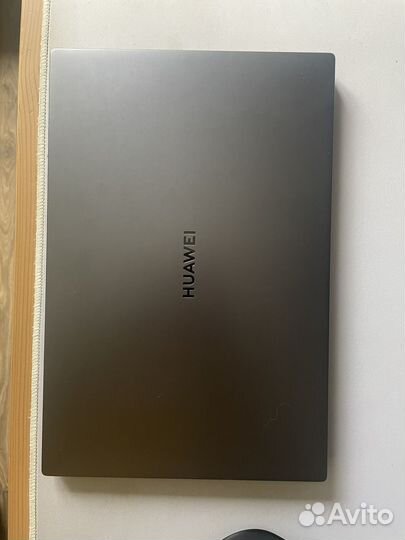 Ноутбук Huawei matebook d14