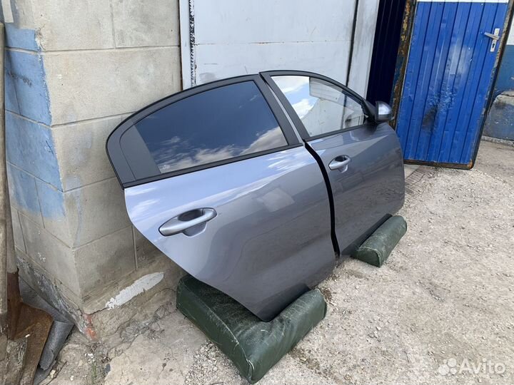 Дверь задняя правая Kia Rio 4 Оригинал 2017-2021