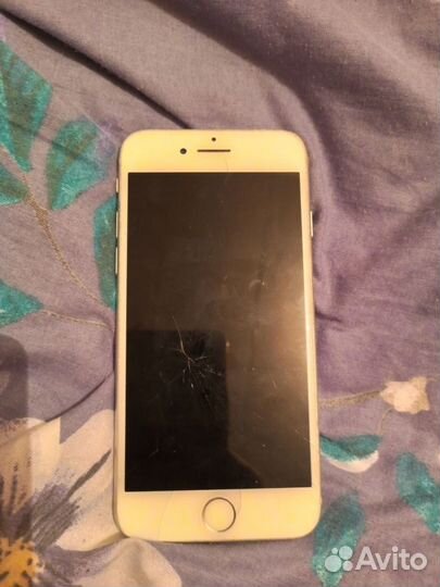 iPhone 8, 64 ГБ