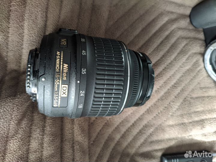 Зеркальный фотоаппарат Nikon d3100