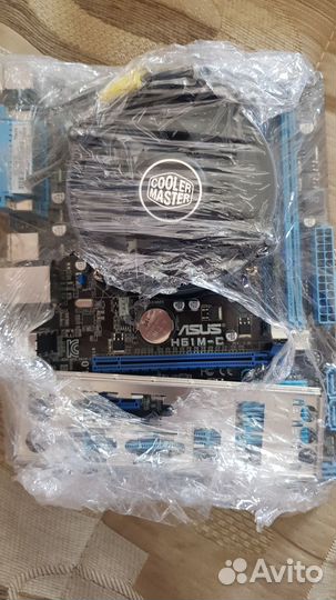 Материнские платы разные