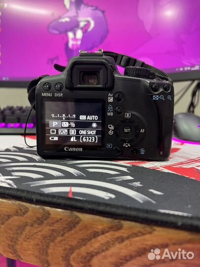 Фотокамера canon