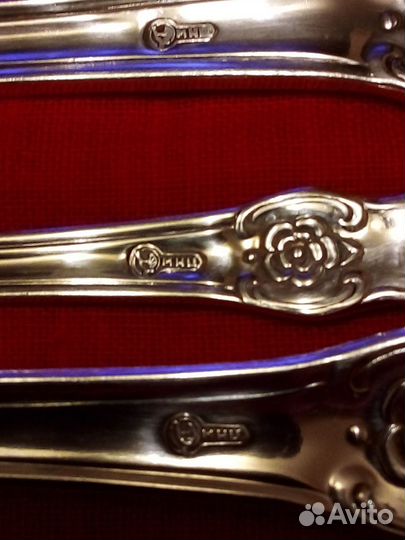 Набор столовых приборов мельхиор