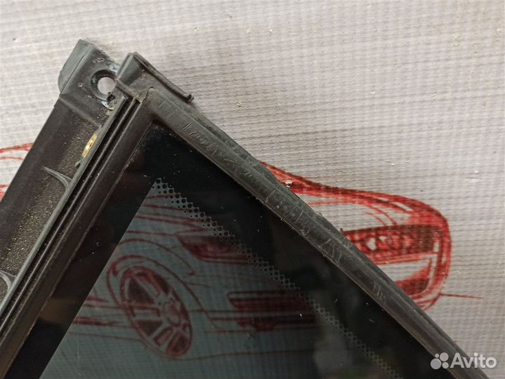 Стекло двери задней левой Bmw 5-Series (F10/11)