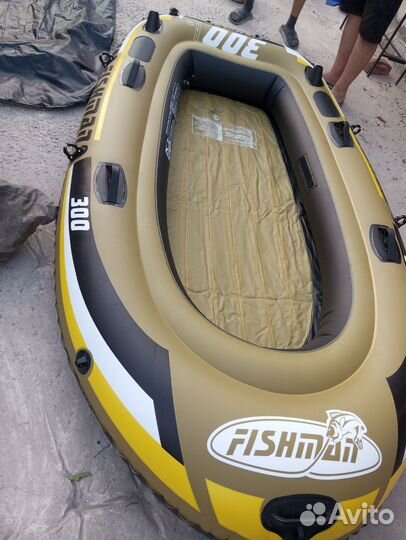Надувная лодка