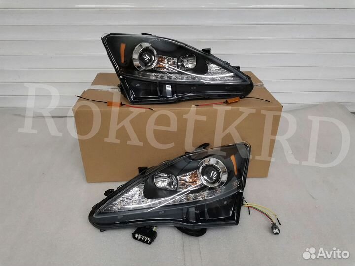 Фары lexus is 250 / IS350 Штатные