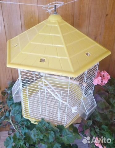 Клетка-фонарь для попугаев и певчих птиц