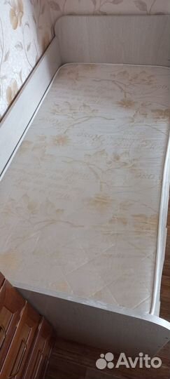 Детская кровать 160 на 80 с матрасом бу