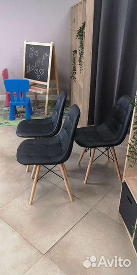 Стул Eames мягкий черный