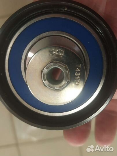 Ремкомплект грм с помпой Gates KP35669XS