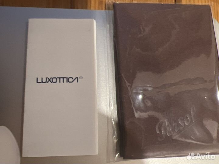 Солнцезащитные очки италия