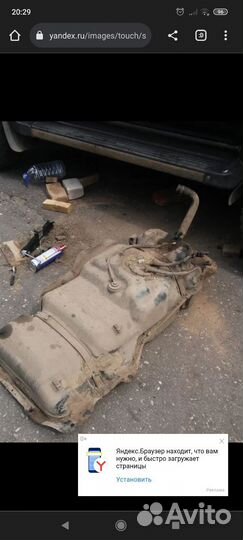 Продам бензобак с насосом, рабочий пластик