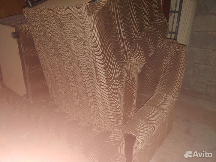 Диван и 2 кресла