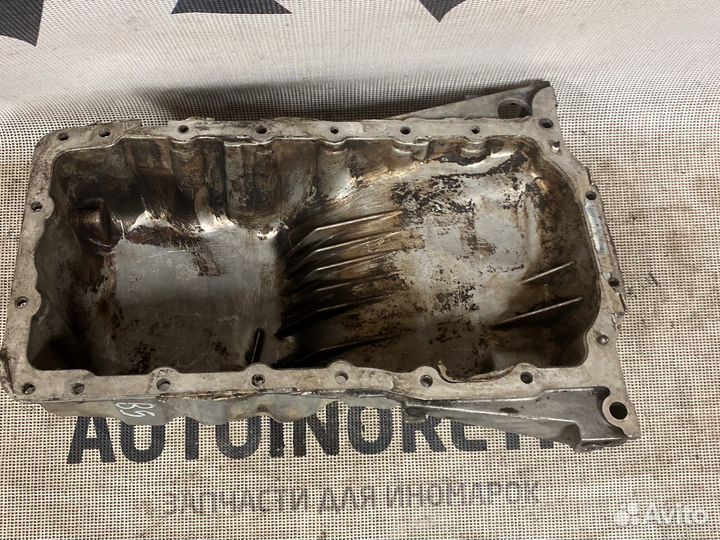 Масляный поддон Volkswagen Passat B5 06B103603C
