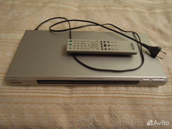 DVD плеер sony