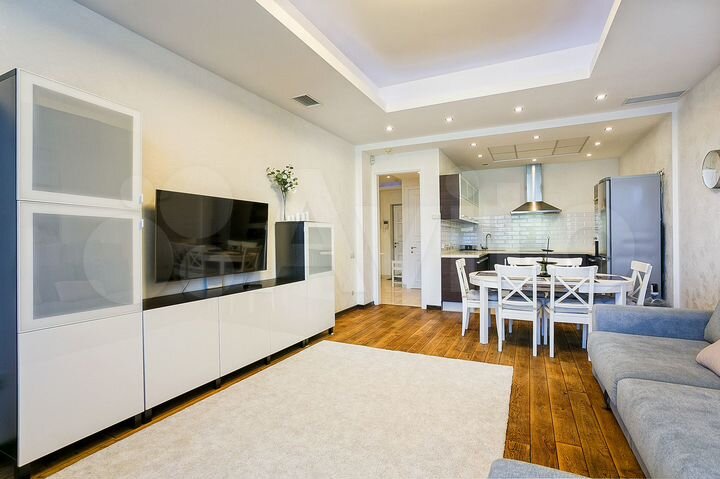 2-к. квартира, 109 м², 3/9 эт.