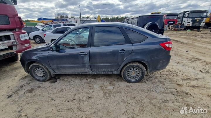 LADA Granta 1.6 МТ, 2022, 64 775 км