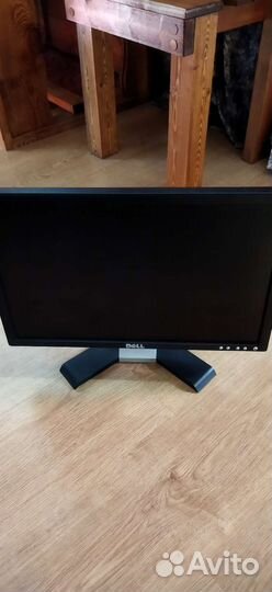 Монитор Dell