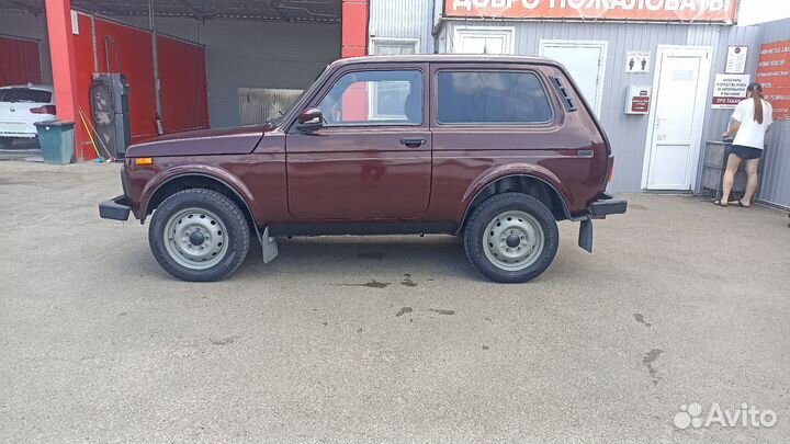 LADA 4x4 (Нива) 1.7 МТ, 1996, 278 000 км