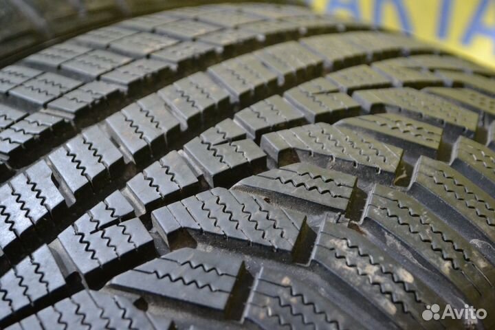 Hankook Winter I'Cept Evo2 W320 225/55 R17