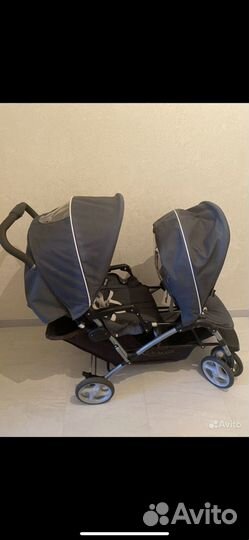 Прогулочная Коляска для погодок Graco