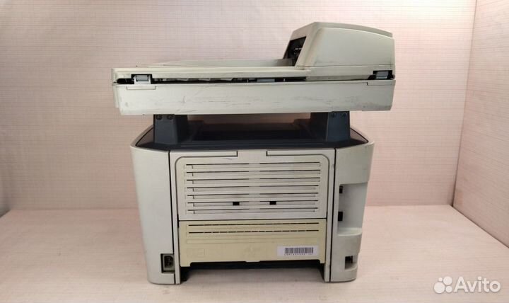 Мфу HP LaserJet 3390,б/у, рабочий, без лотка 2