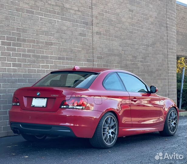 Спойлер заднего стекла BMW 1er 2004-2011 купе