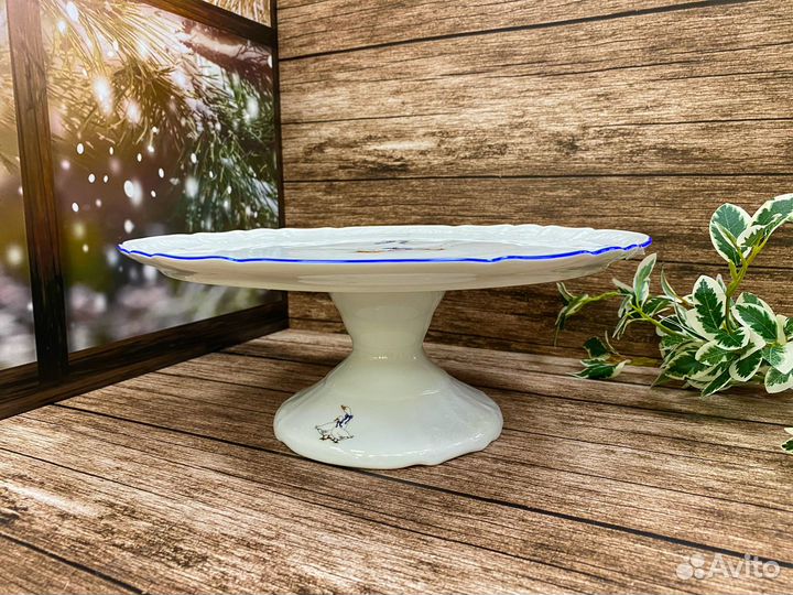 Блюдо для торта на ножке 