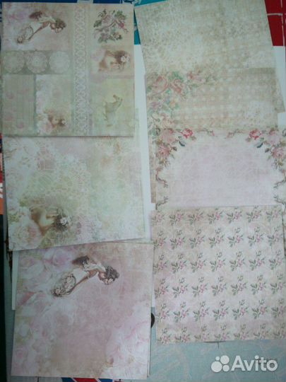 Для скрапбукинга наклейки, много бумаги, цветы