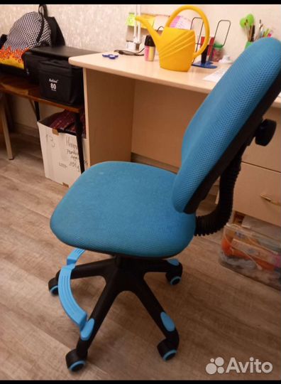 Кресло детское Бюрократ