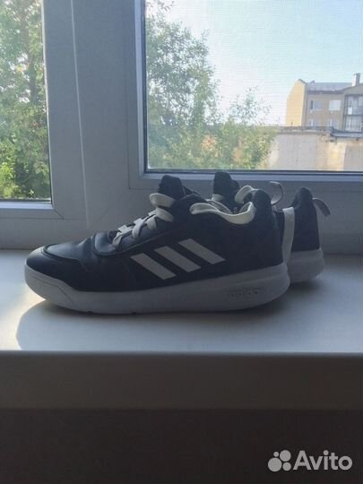 Кроссовки adidass на мальчика