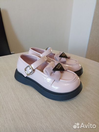 Туфли для девочки 29 размер