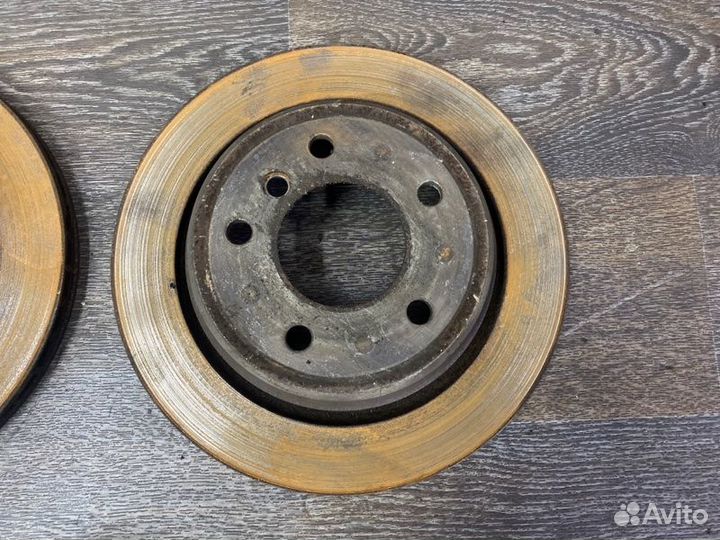 Диски тормозные задние Bmw E39 M52